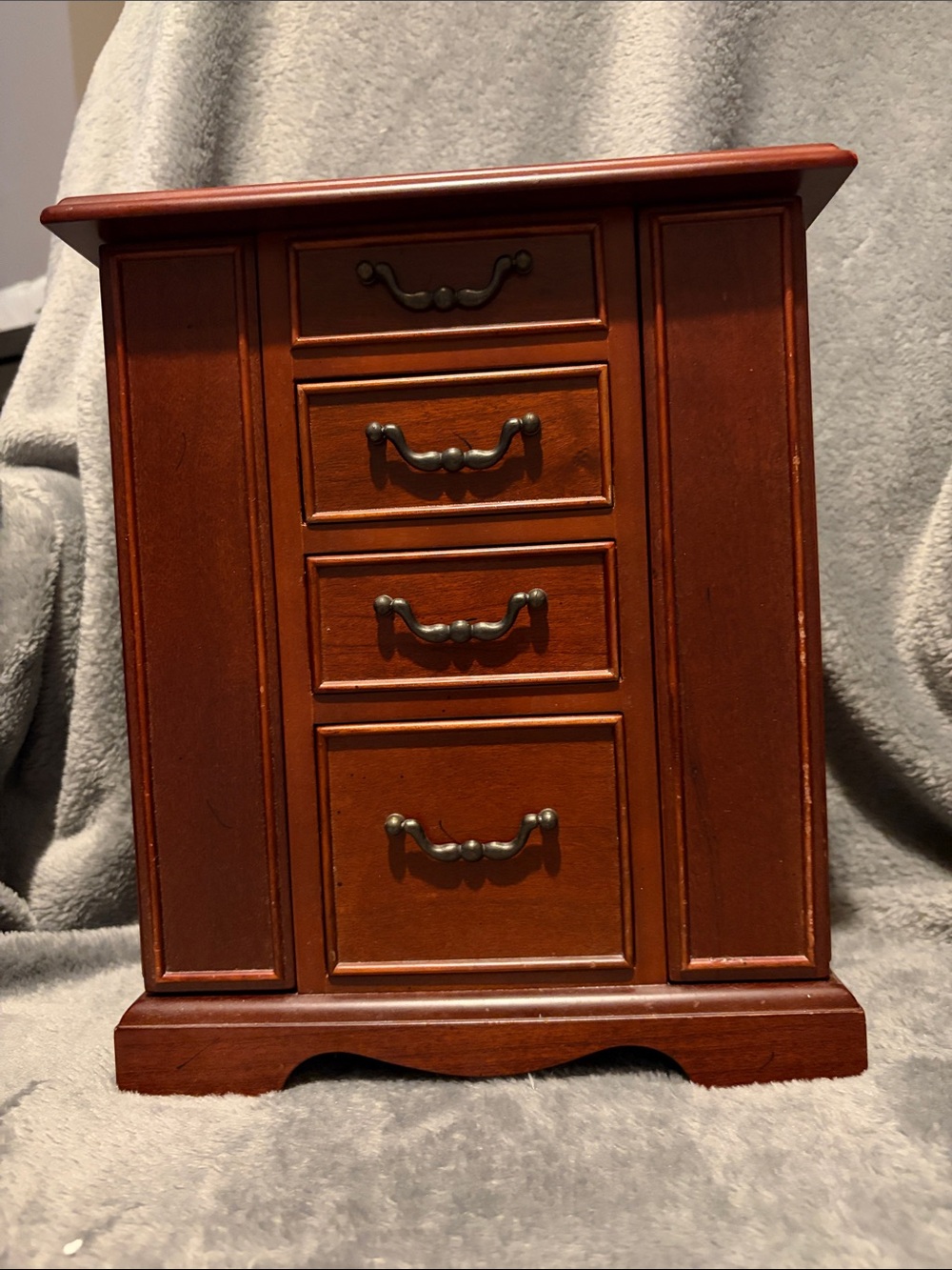 Vintage Bombay Table Top Jewelry Chest
